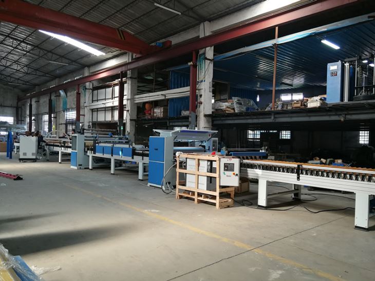 Máquina laminadora de fusión en caliente PUR